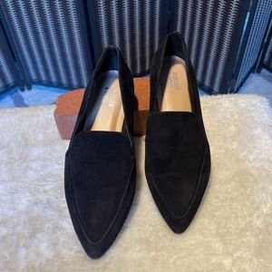 Bleecker & Bond Black Flats Size 7.5